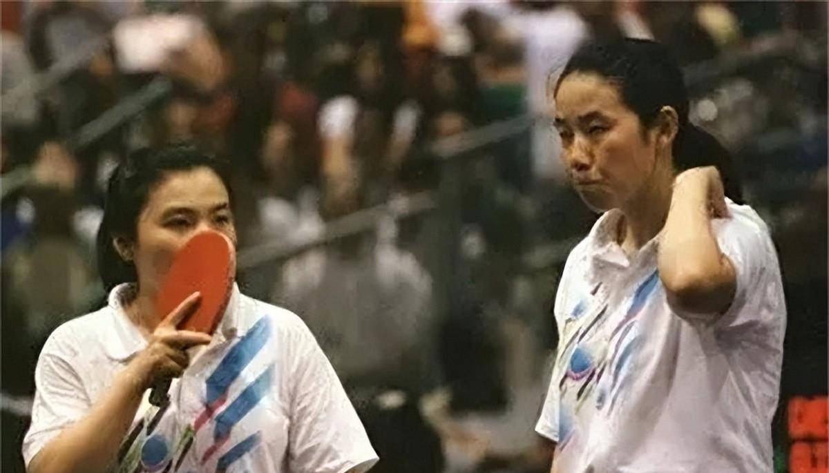 54岁乒乓奥运冠军乔红现状:她事业顺利,50岁结婚_教练_董伟委_训练