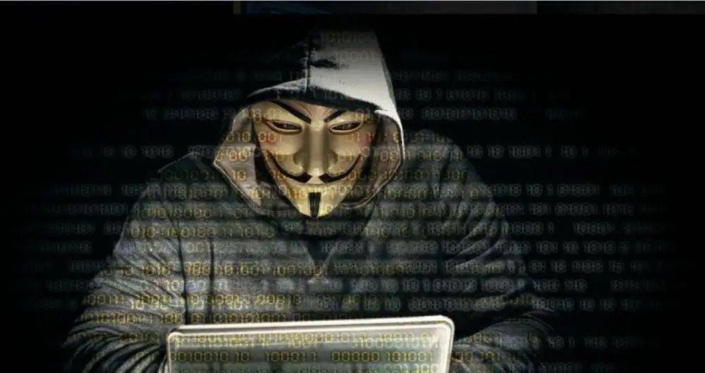 两国整体的计算机技术是有不小差距的,虽说战果方面远不及美国黑客