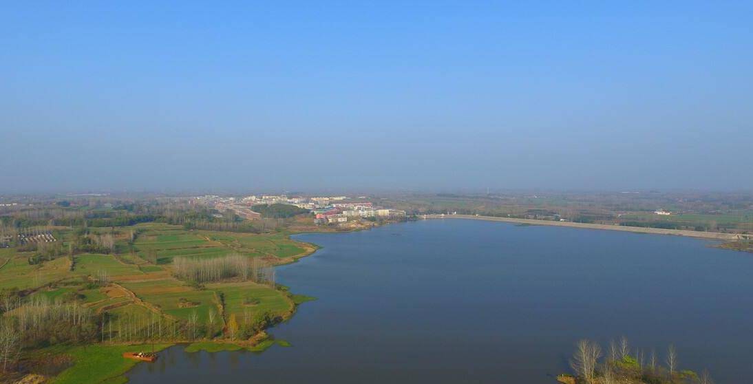 75年板桥水库溃坝事件,满地都是死麻雀,郑州成了大饼馒头的世界