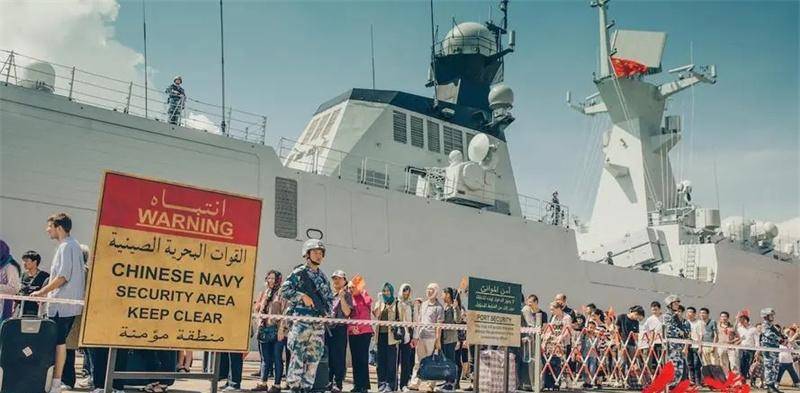 撤侨行动,在275个小时之内,身在利比亚的三万多名华侨在祖国的帮助下