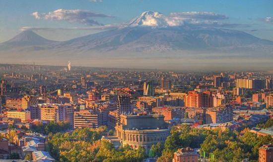 亚美尼亚首都距离土耳其只有20多公里,他们为何不迁都?