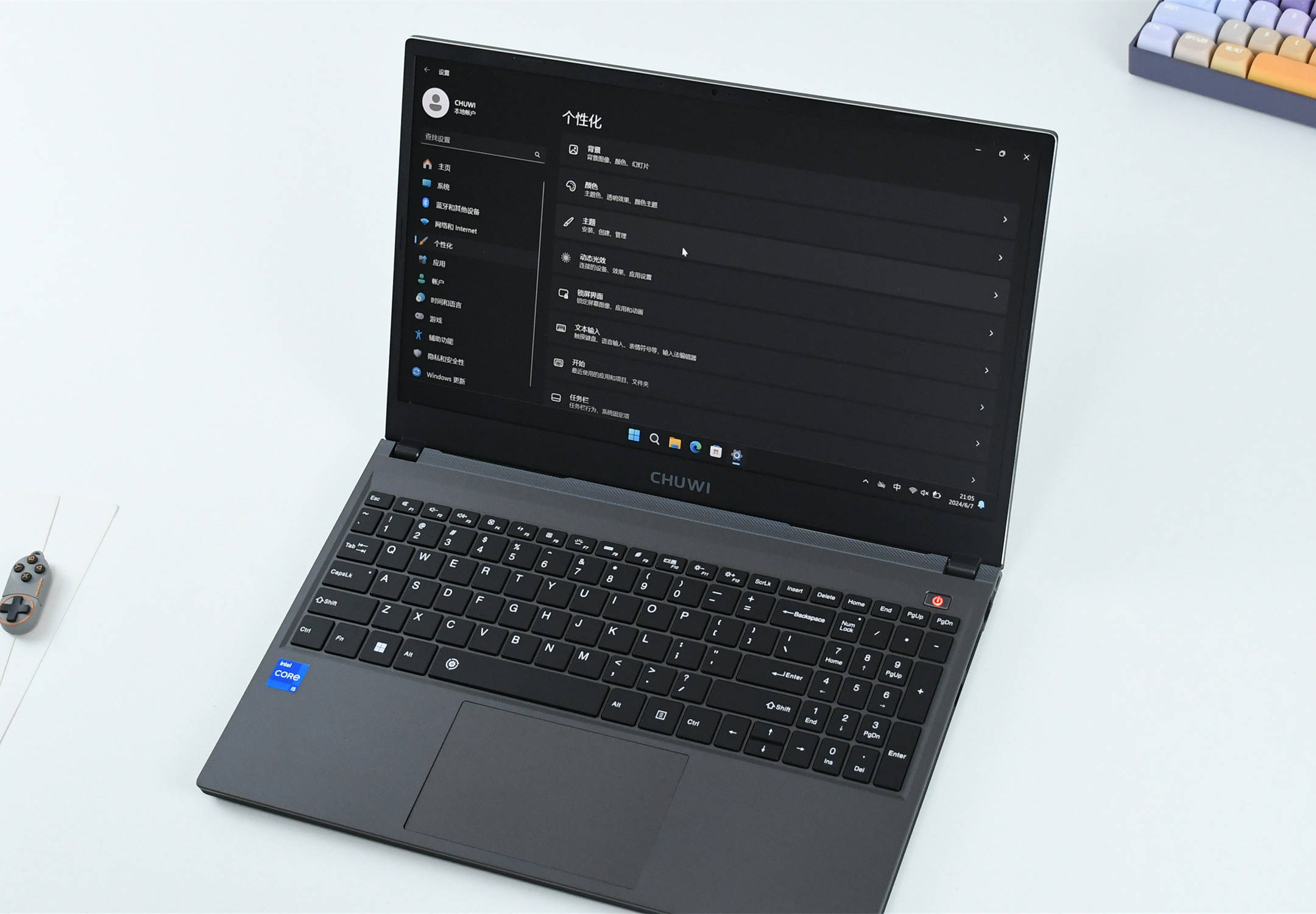 15.6英寸的"高性能"大屏笔记本:驰为corebook x 纪念版评测