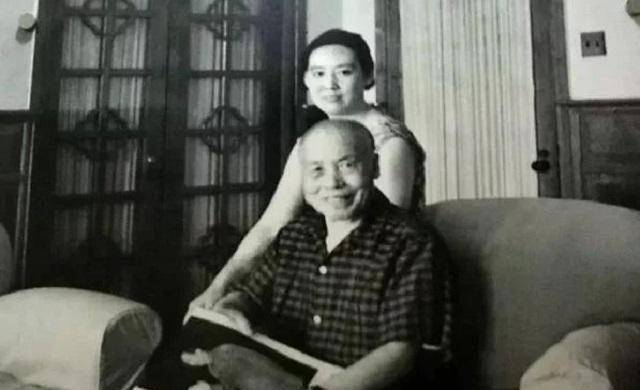 影星胡蝶之女:儿时被养母欺,青年时嫁古稀将军,晚年却住进寺庙