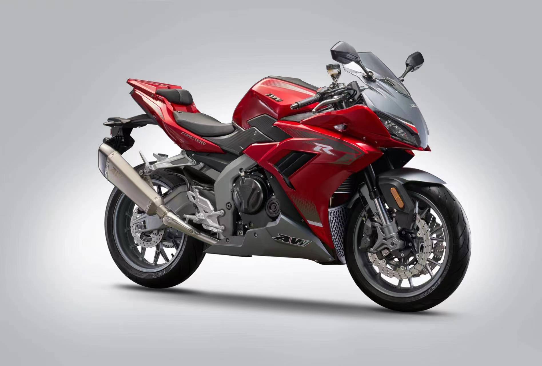 aw500#赛车体验#江苏掌上摩音摩托车新型销售模式:零库存运营 体验