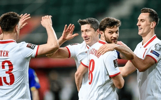 国际赛:波兰vs土耳其 热血足球,点燃赛程的激情狂欢!