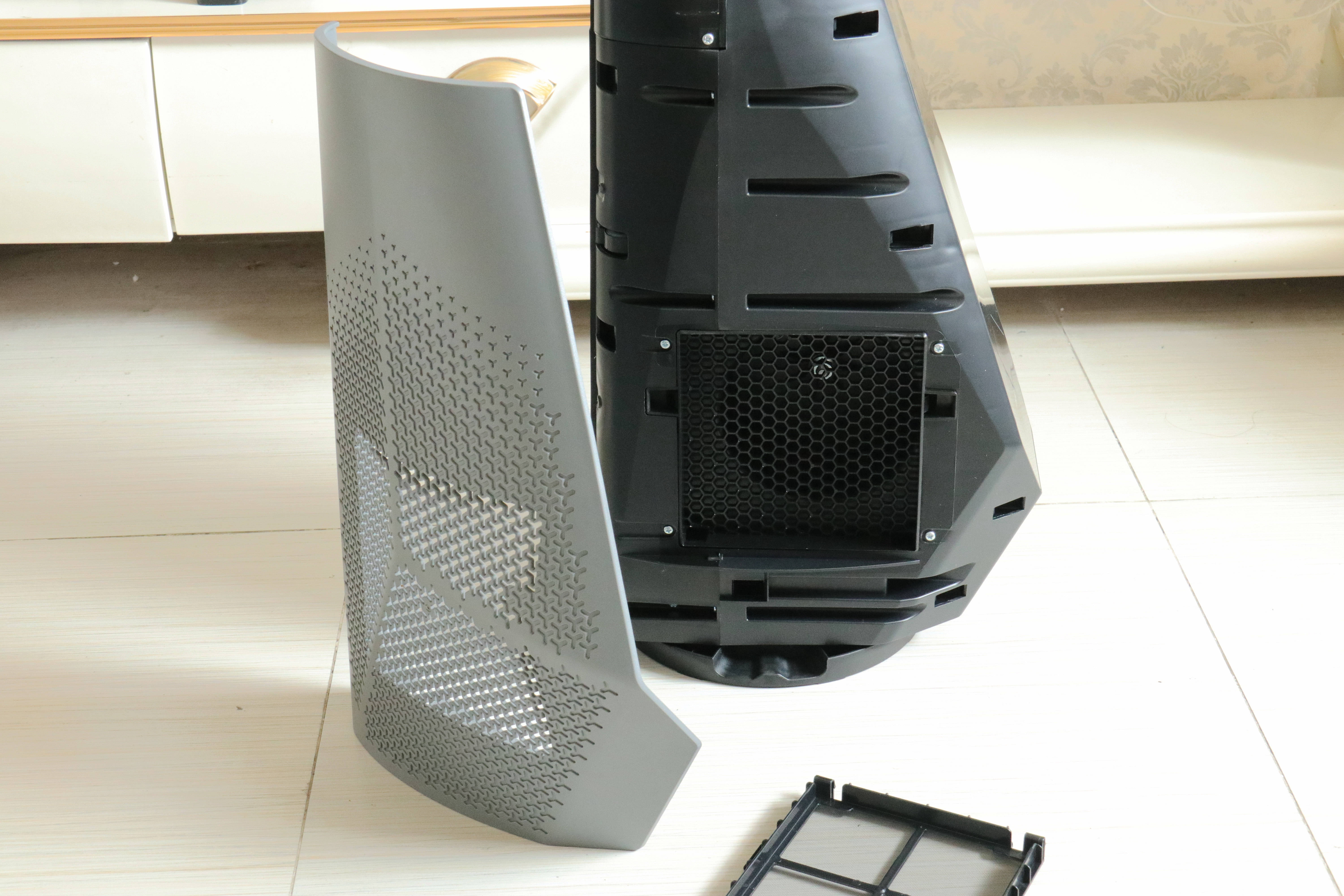 宫菱无叶风扇体验：自带医护级空气过滤净化，双倍凉爽超静音