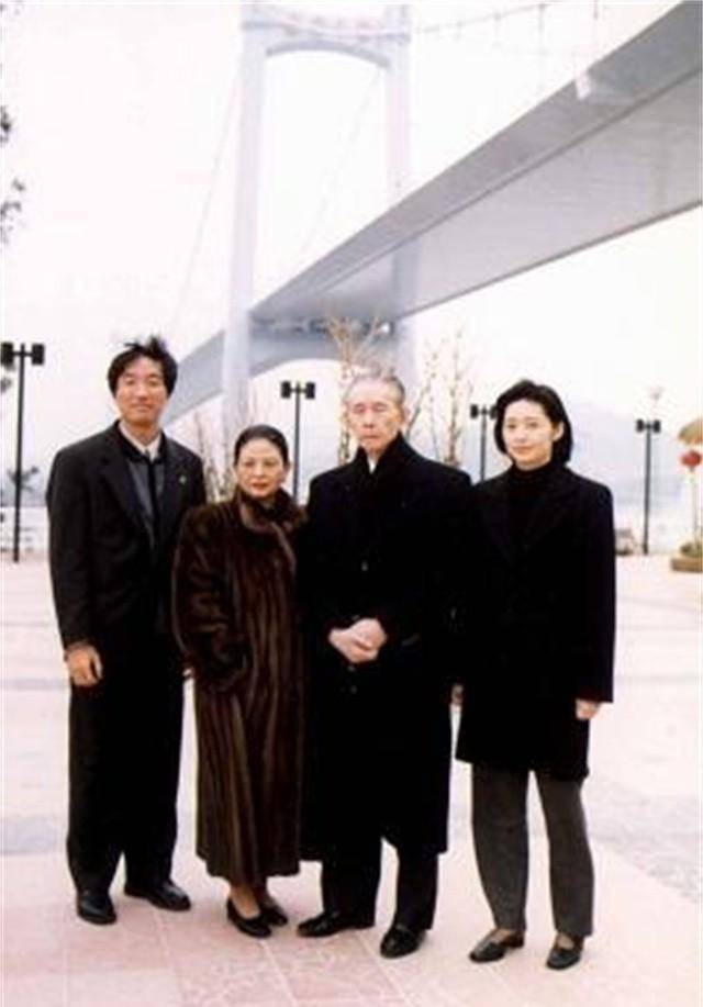 原创富商王永庆:靠卖米起家,一条毛巾用了27年,汶川地震却捐款一亿