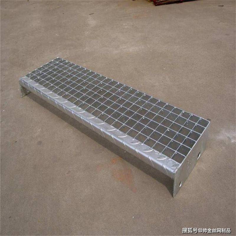 镀锌扁钢水沟盖板能完全替代铸铁盖板吗？