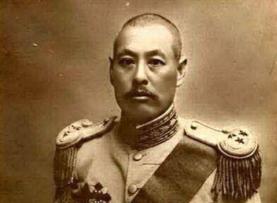 解析:民国时期的"巡阅使""镇守使"和"都督"的职务区别