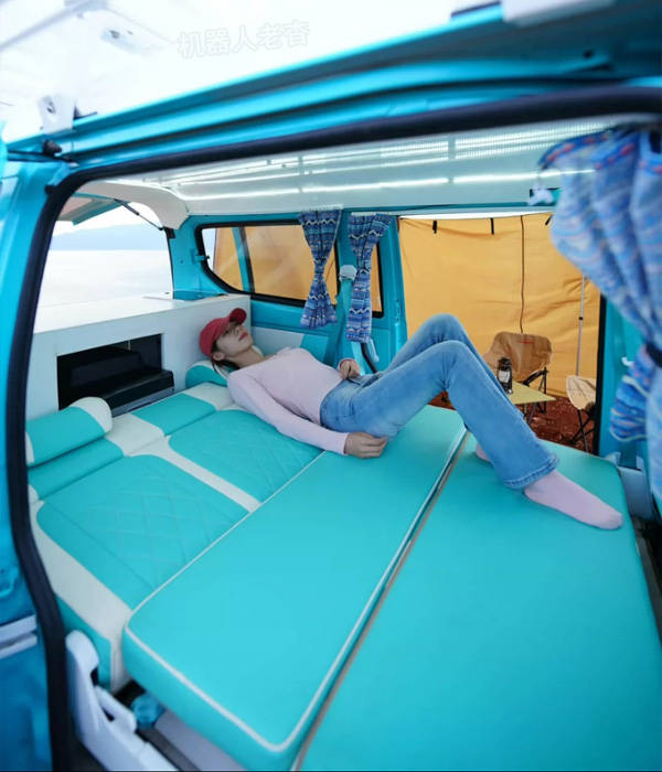靓不靓?读者说了算,长安之星改装清新露营车,少女系小面包床车来了