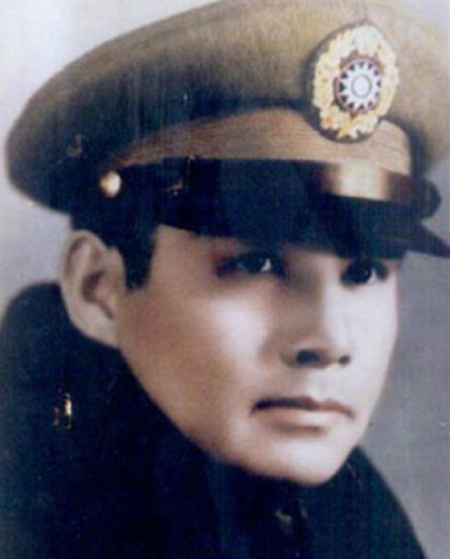 在用人之际,蒋介石把判了十年的张灵甫放了出来,但是没有人要这个"