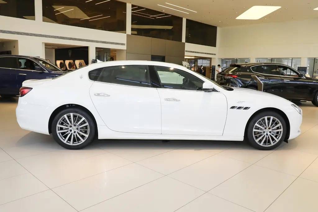 玛莎拉蒂总裁车友群车主群车友会车友组织俱乐部玛莎拉蒂总裁微信群