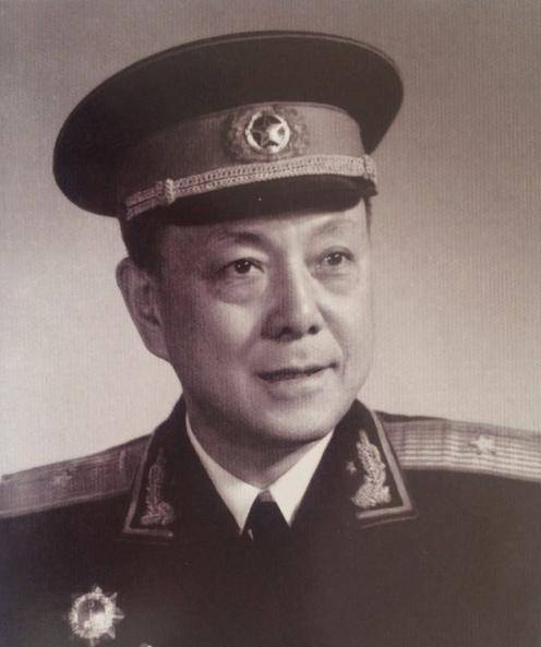 1958年炮兵学院成立,炮兵司令员担任院长,其他领导都是什么军衔