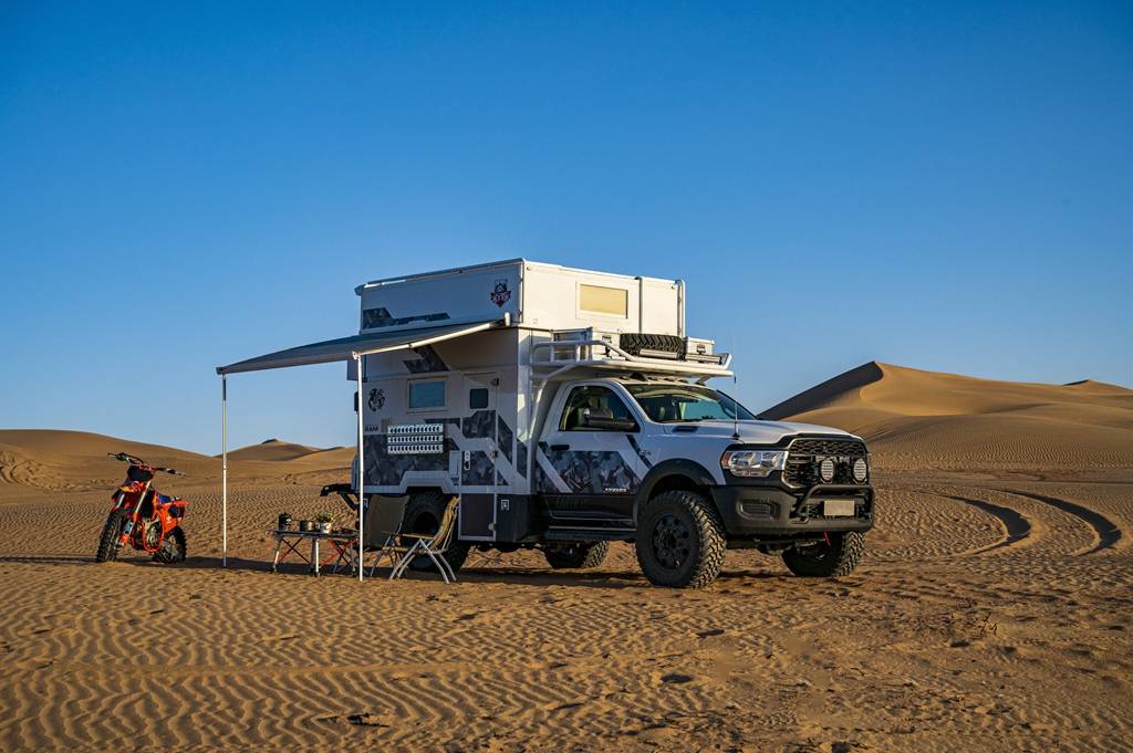 旅美灵域5500k四驱越野房车外观内饰合集