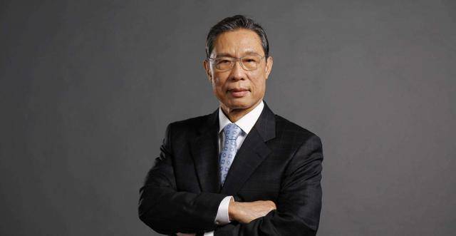 1984年叶剑英病危,中央已准备好追悼会,钟南山临危受命扭转局面