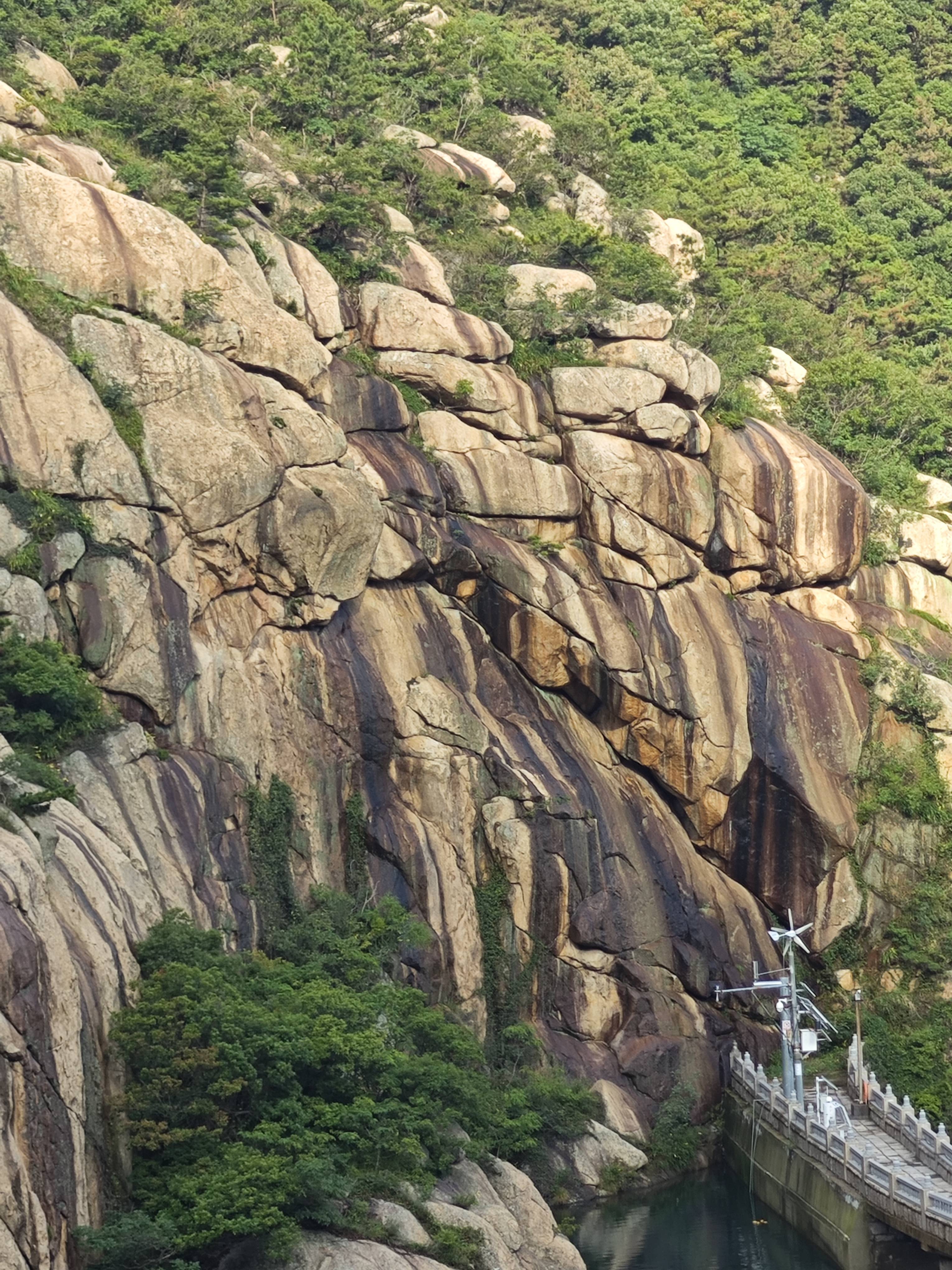 沂蒙霞客行 崂山八水河山海奇观