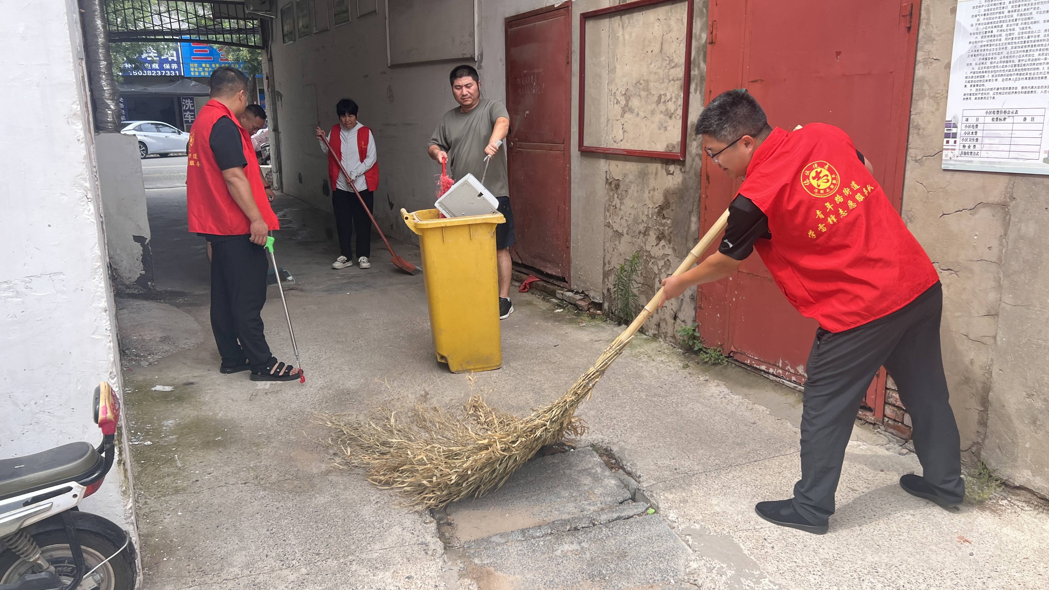 学生扫马路图片图片