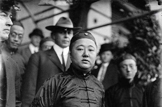 身为溥仪叔叔,他宁做街头小商贩,不做满洲伪王爷,享国家级待遇