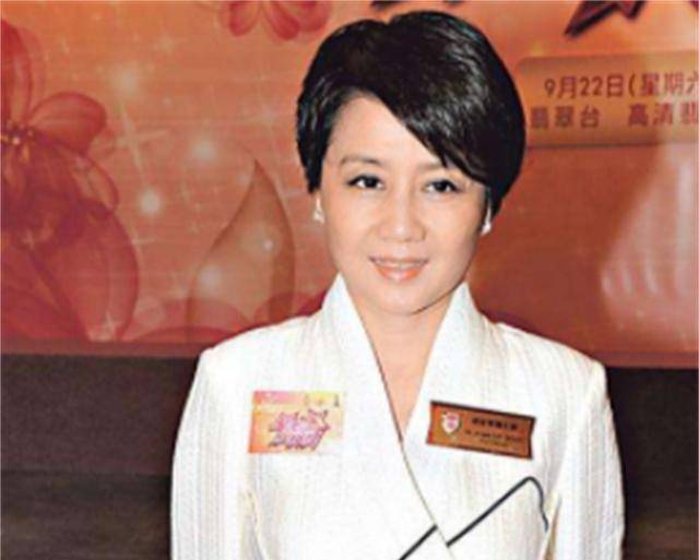 梁安琪:26岁用一支舞拿下赌王,10年生5子,手段不输邓文迪