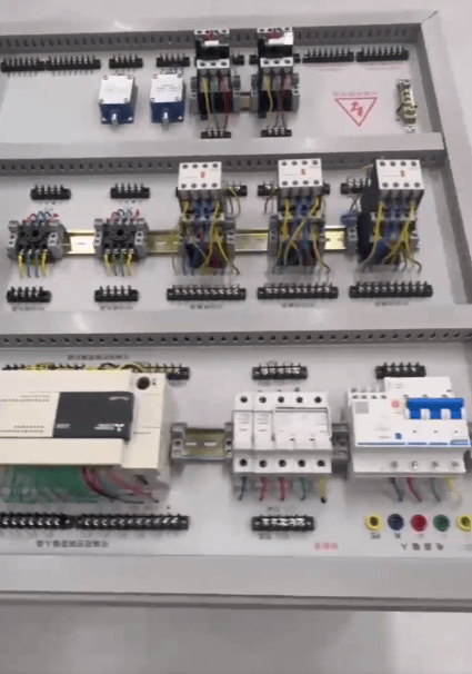 该模块为开放式网孔板,用于电气安装接线实训,包含通用网孔板,角度