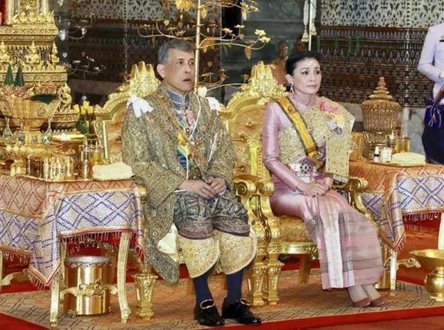 泰国是君主立宪制吗?为何他们的国王依旧手握实权?