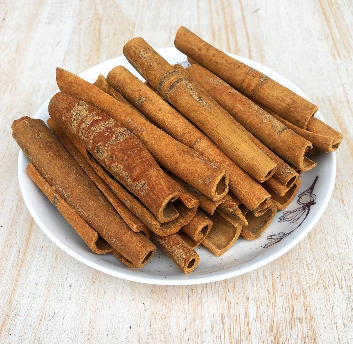 关于桂皮的10个冷知识,如斯里兰卡生产的锡兰肉桂全球知名,中国也是主