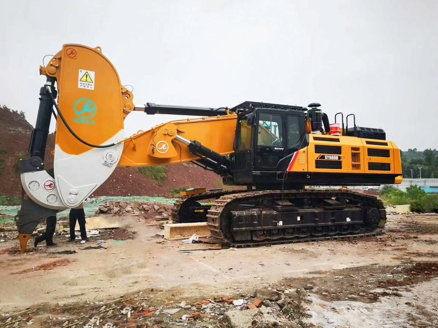16个中外品牌挖掘机的优缺点整理,你来看看对不对~_金刚_斗山_徐工