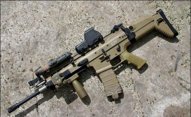 美国也要为钱发愁?在昂贵的scar面前,美特种部队被迫选择这把枪