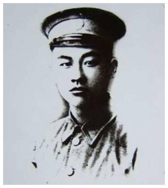 建国后毛主席批捕罗克绍,他却意图装死逃过一劫,一眼被干警看穿