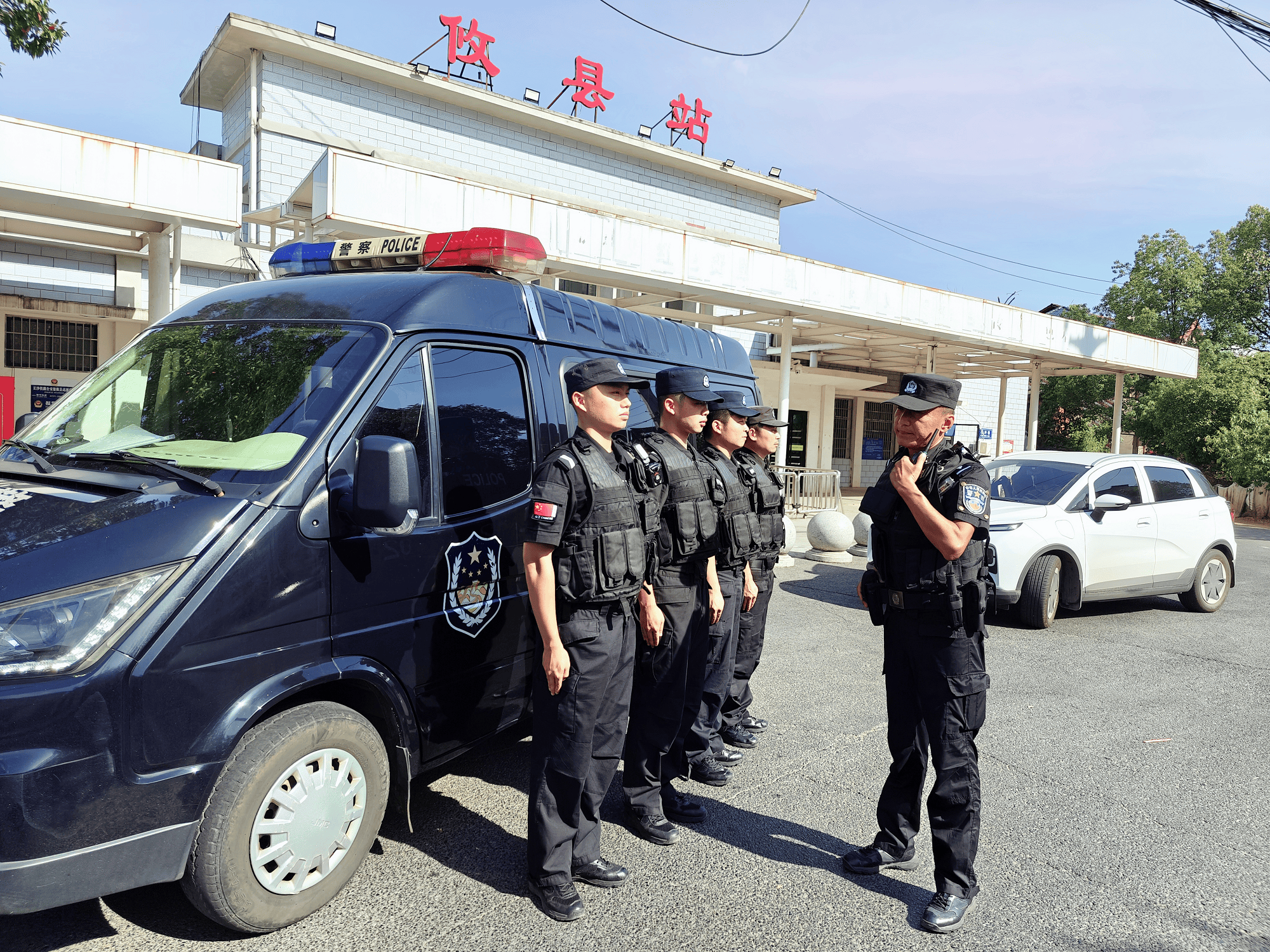 【夏季行动护民安·株洲】攸县特警:走好行动三步路,守护城市烟火