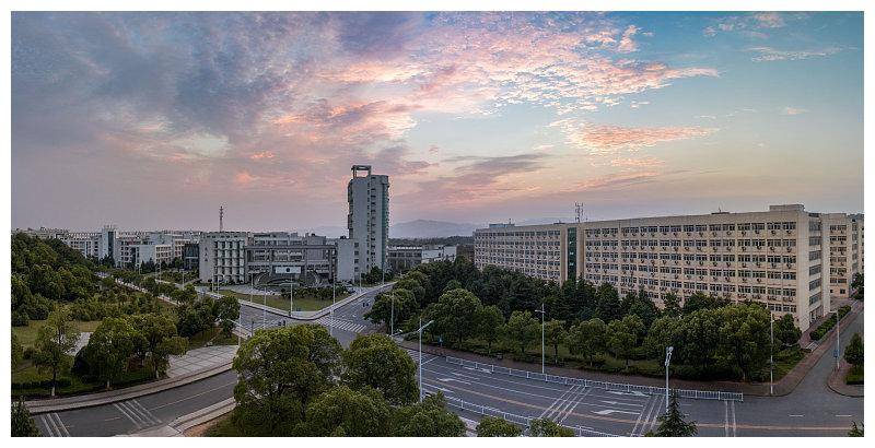 河北工业大学:看了南昌大学才知道,不愧是江西的"独苗儿"