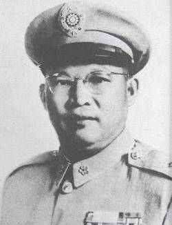 黄埔一期的名将有哪些?国共各有精英,一人三十岁就拜中将!