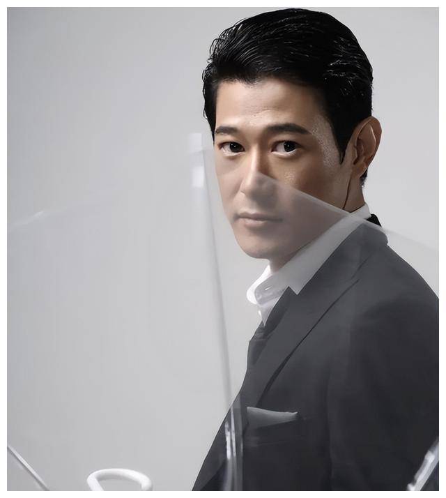 迎娶重庆媳妇,让女儿随母姓入中国国籍,矢野浩二到底多爱中国?