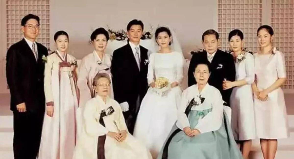 三星大公主李富真:25岁不听父母话嫁保镖,18年后花8千万摆脱他