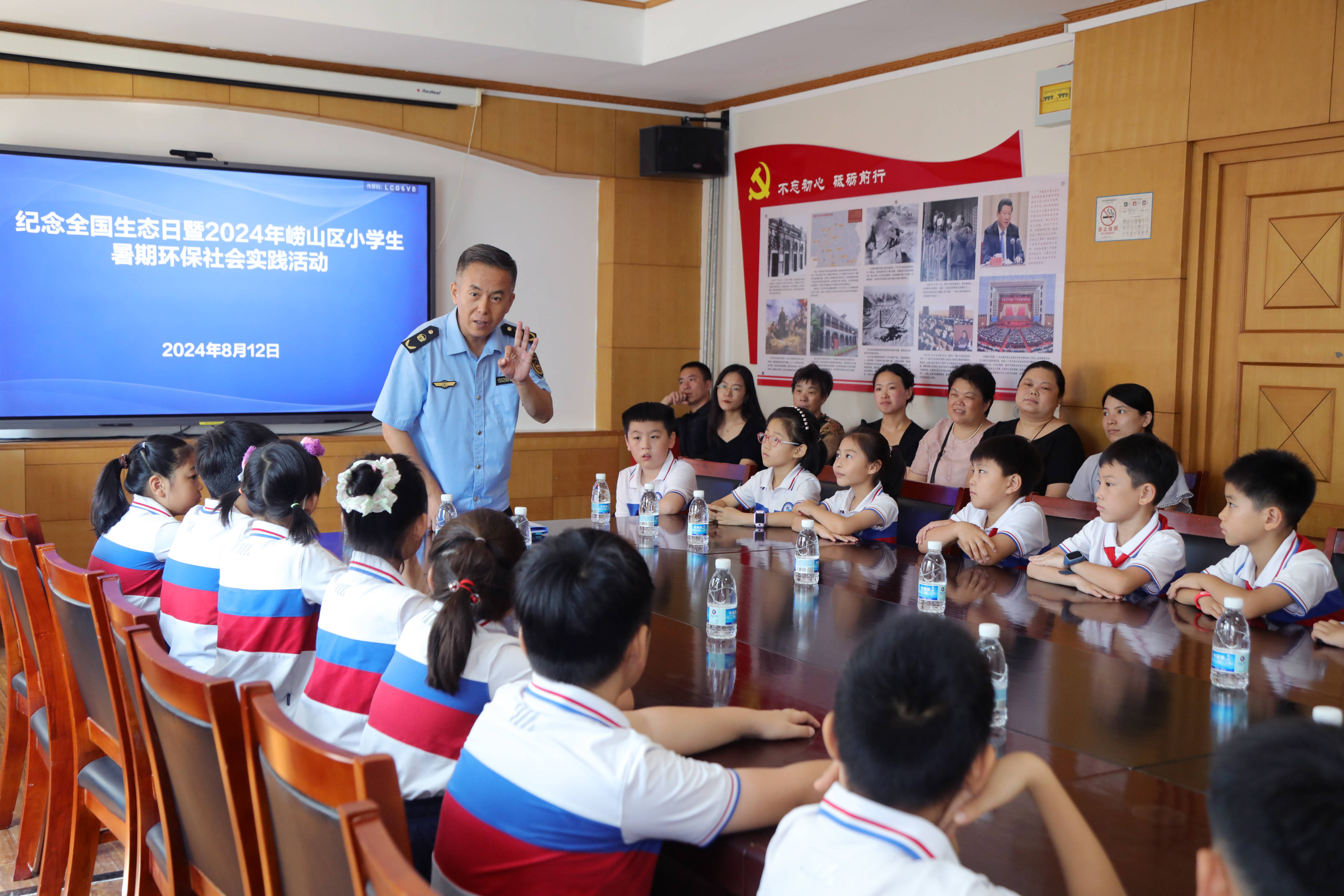 我们也欢迎更多的中小学生能走进