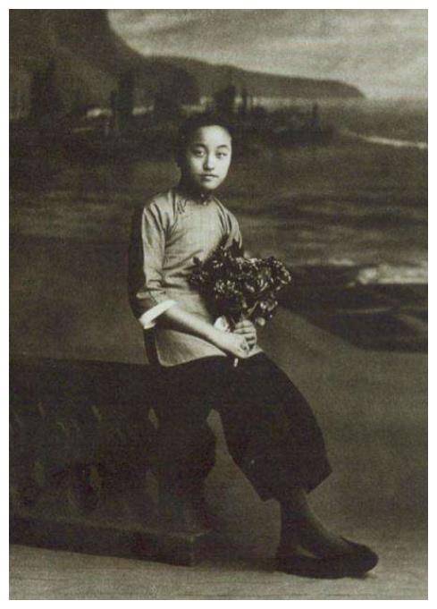 1971年陈洁如病逝,临终前留下遗信,寥寥数字却让蒋介石内疚不已