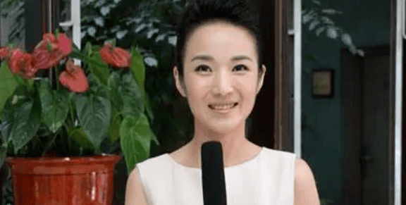 "央视才女"管彤,主持23年资历超过董卿,还曾被谣传与韩红结婚