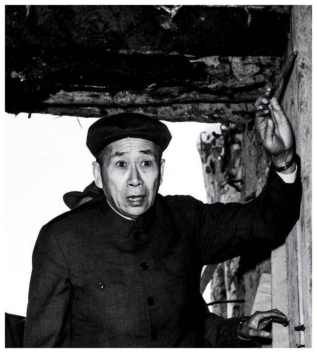 他是陶勇老部下,转业到交通部受冲击,叶飞帮他平反,任交通部长