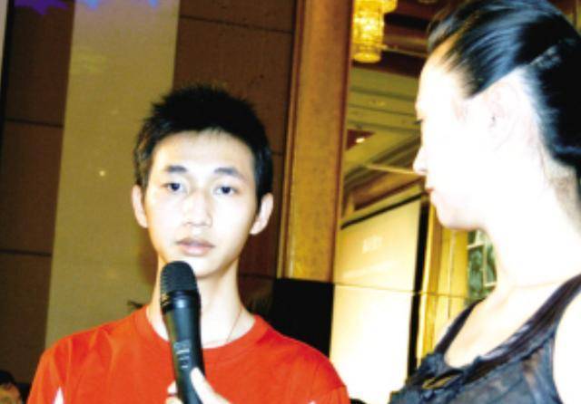 汶川地震蒋雨航,被埋废墟124小时后获救,如今去当消防员拯救他人