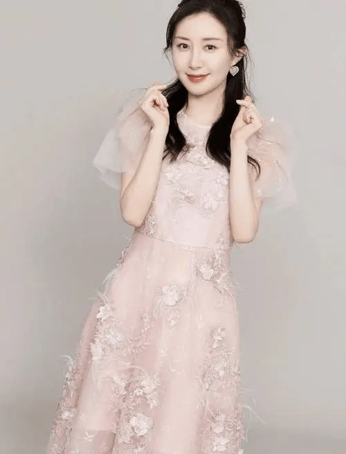 著名演员「舒畅」经纪公司