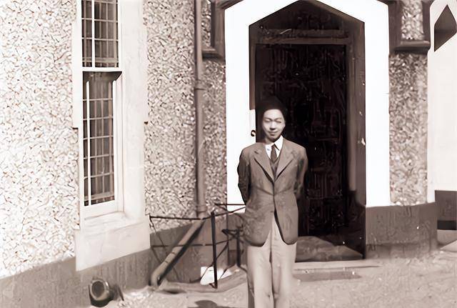 英国女孩不顾反对嫁给中国人,母亲预言:你们的孩子将自尽而亡_杨宪益