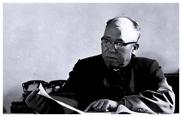 他当了20年师长,1955年授衔前,罗荣桓:你想要什么军衔?