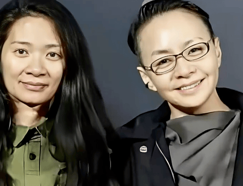 没有不透风的墙,宋丹丹隐藏27年女儿身份曝光,难怪藏着掖着