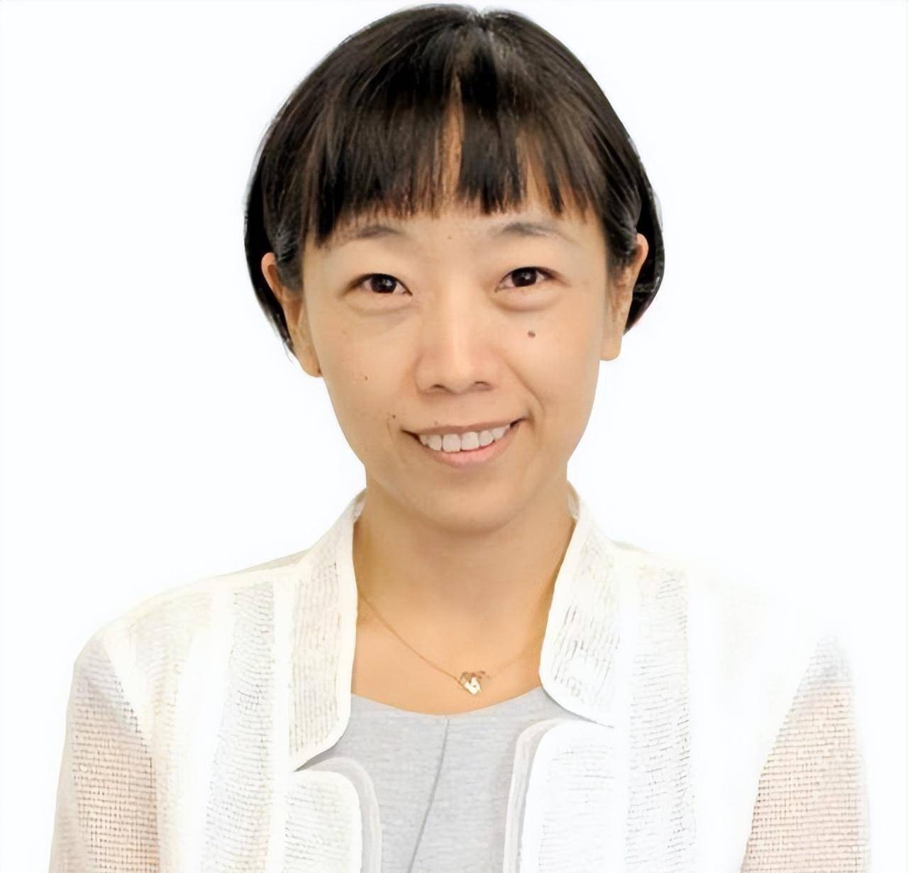 原创马云身后的女人:曾将阿里7名高管送进监狱,有权调查马云_蒋芳