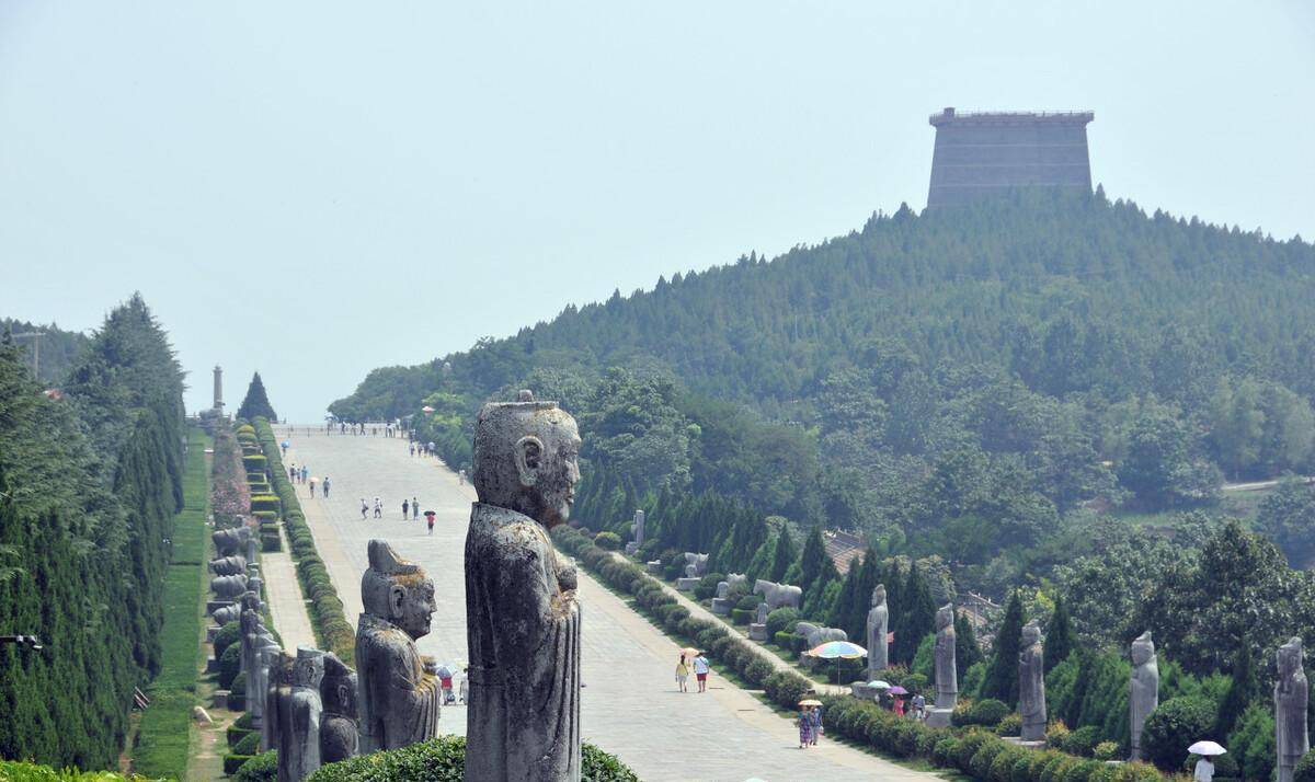 他准备效仿孙殿英盗掘"乾陵",结果没能捞得半点好处