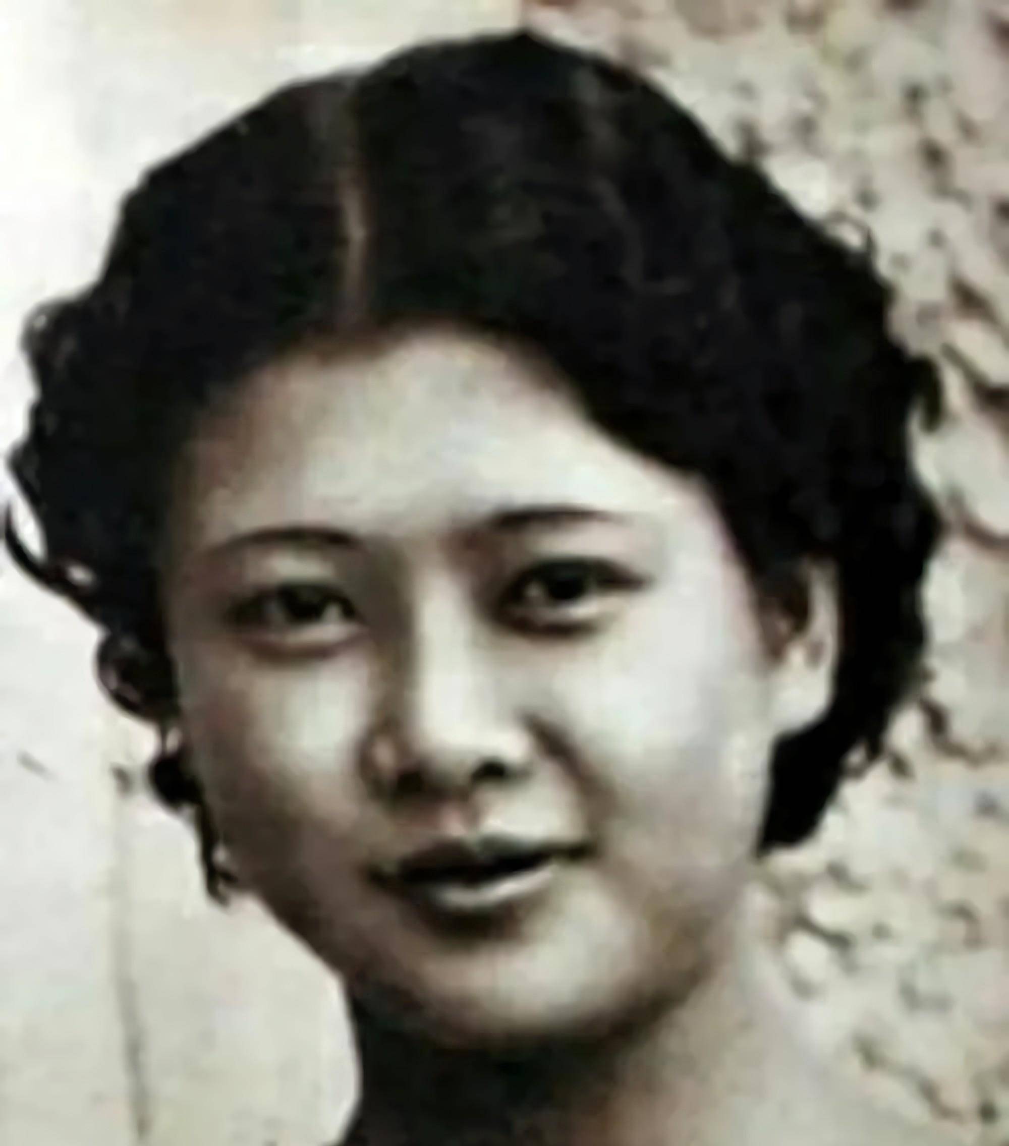 泳后杨秀琼:被评为标准美人,男人欣赏女人声讨,被傻儿司令霸占