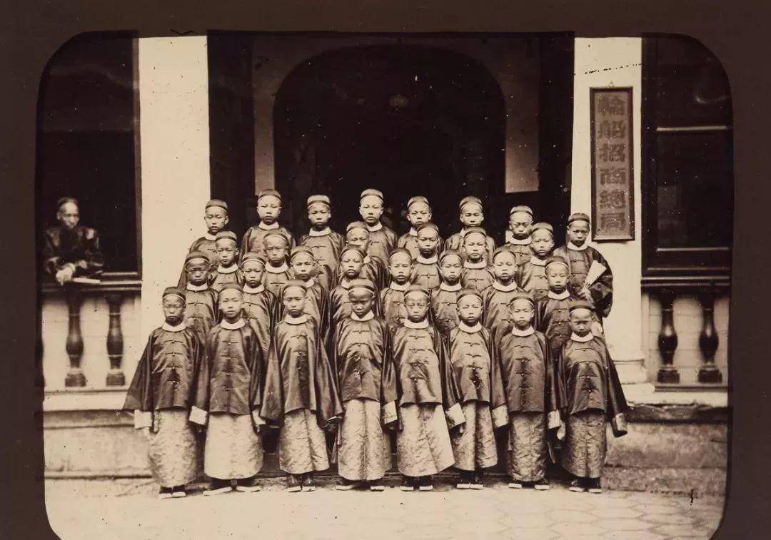 清朝公费派120人留学美国,自愿回国报效94人,这个比例怎么样?