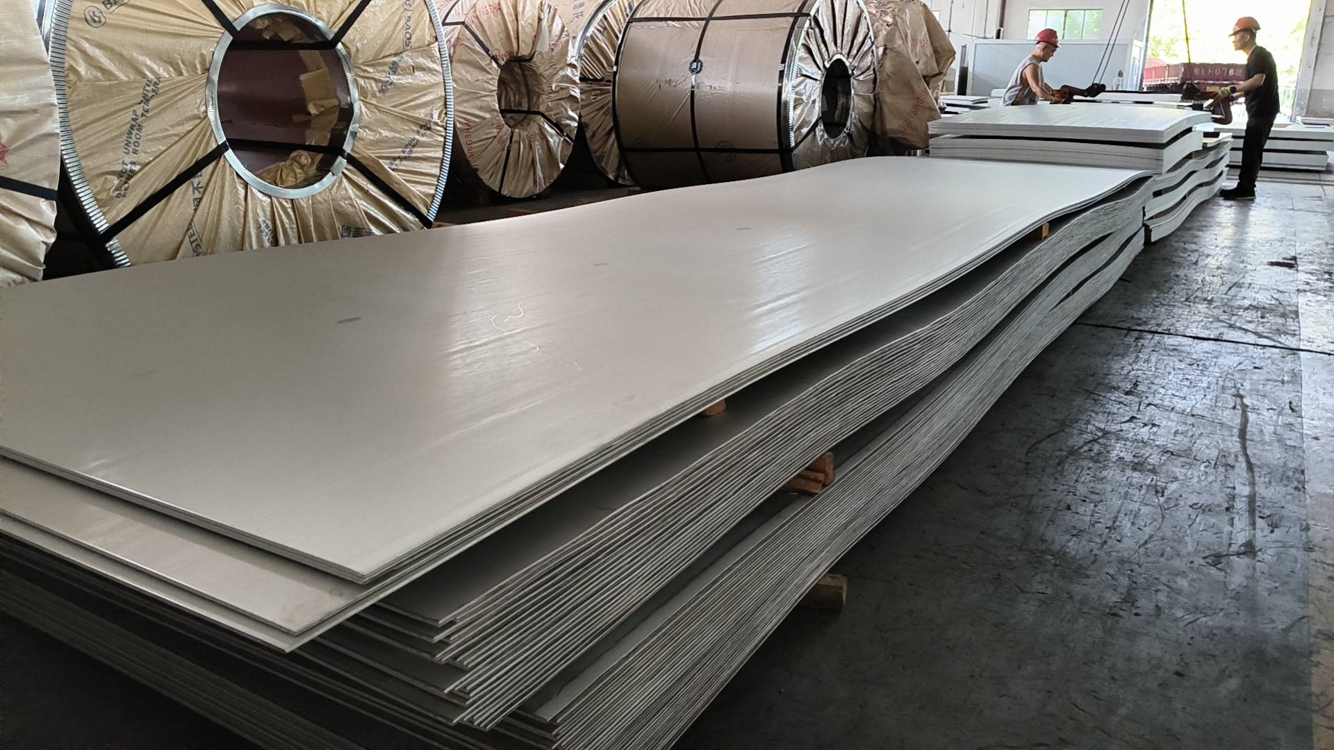 今日2024年9月6日316l不锈钢板价格表,跌跌不休.