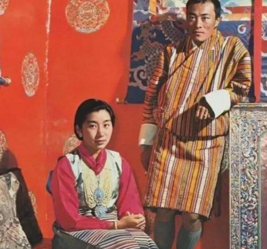 不丹太王太后的传奇人生:打入冷宫铁腕夺权,如今91岁身体硬朗