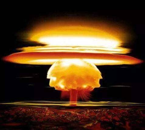 第一颗原子弹于何时爆炸?原子弹的工程有何别名?太阳神庙来历?